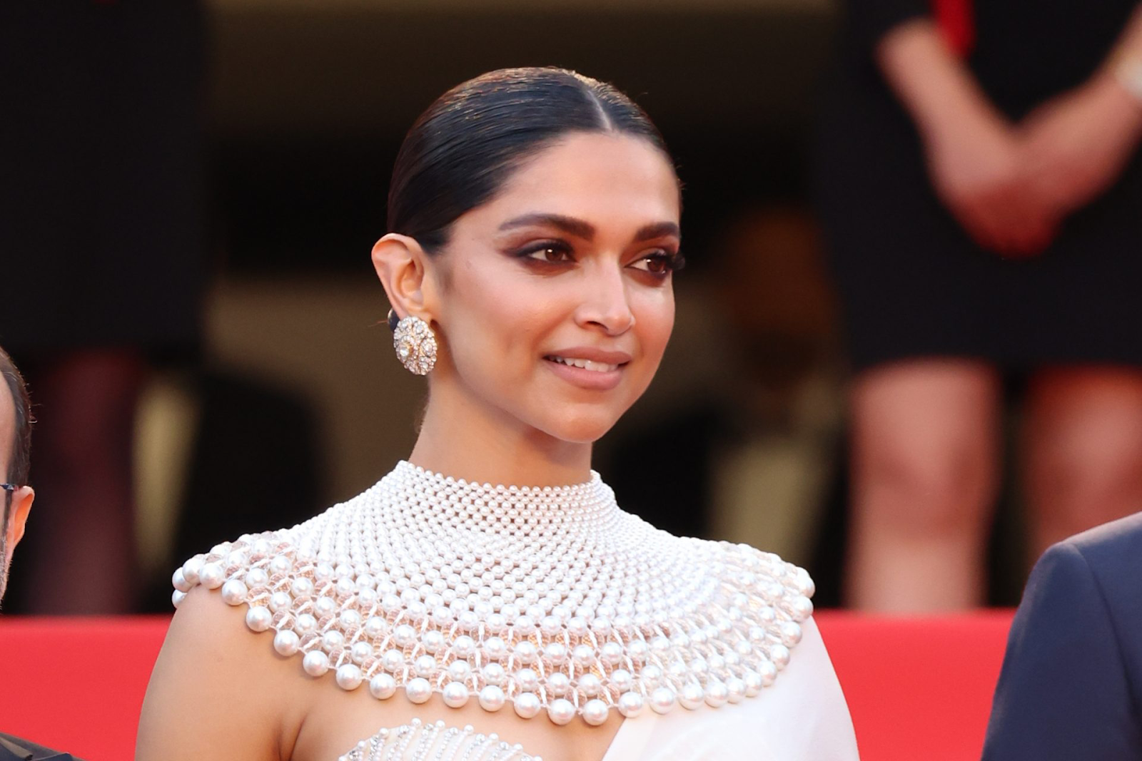 deepika padukone net worth