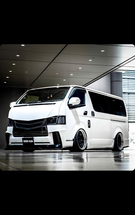 ハイエースバンのハイエース200系・ハイエースバン・作業車に関するカスタム事例の投稿画像1枚目