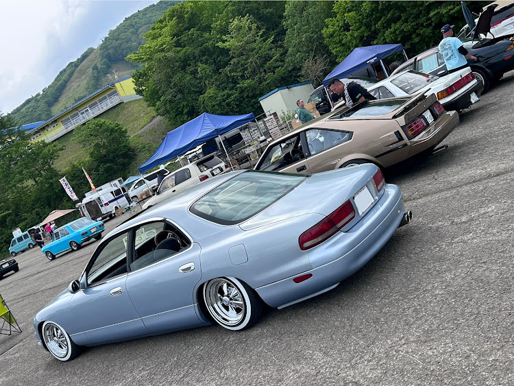 センティアのミチノクレトロカーズセッション・絶滅危惧車種・くるま小僧に関するカスタム事例の投稿画像2枚目