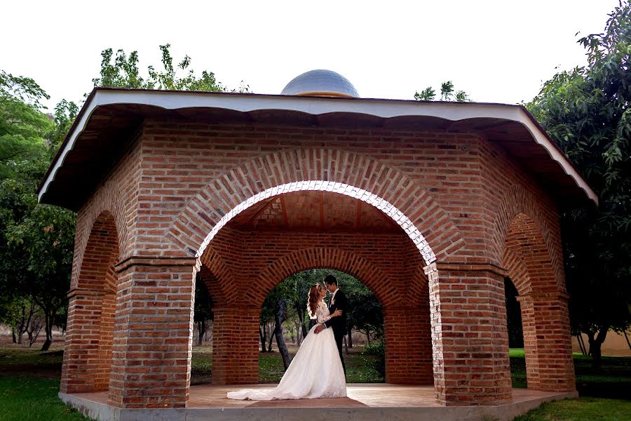 Fotografo di matrimoni Oscar Lara (oscarlara). Foto del 14 giugno 2022