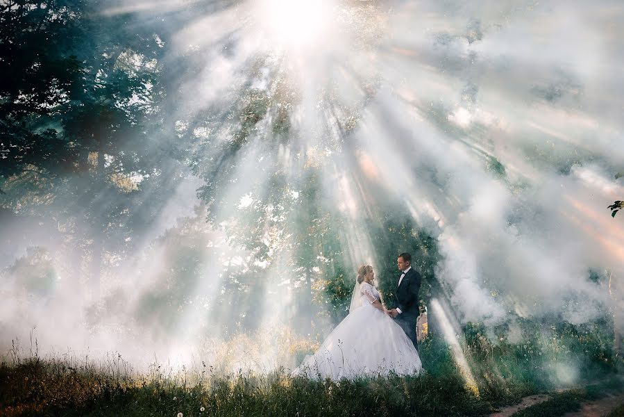 Fotógrafo de bodas Olga Nikolaeva (avrelkina). Foto del 9 de junio 2019