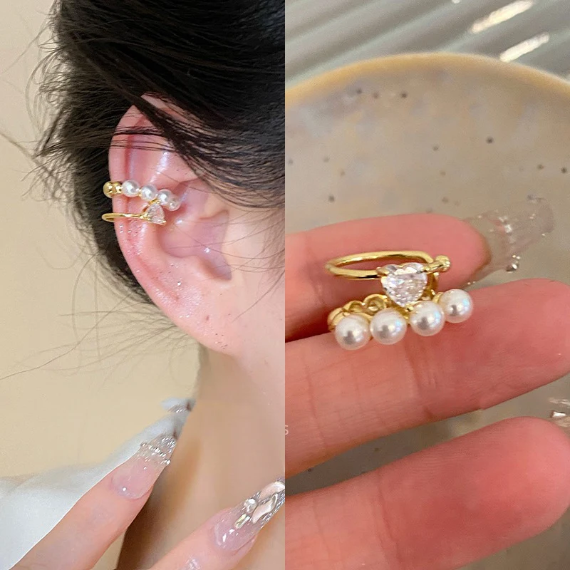 Lichte Luxe en High-End Temperament Oorbeenclip voor een chique uitstraling. Een stijlvol accessoire voor een verfijnde look en een vleugje elegantie.
