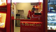 Street Cafe photo 2