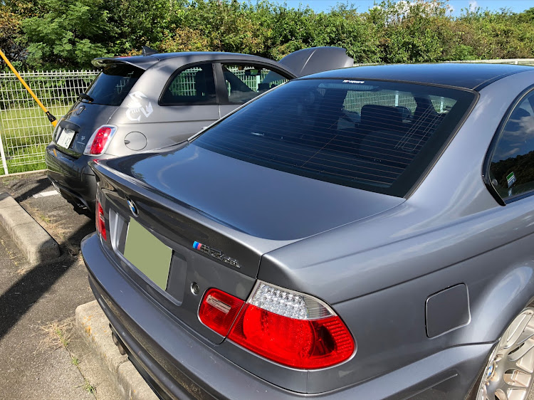 595のアバルト595コンペティツィオーネ・M3 クーペ・コンペティツィオーネ・アバルトに関するカスタム事例の投稿画像4枚目