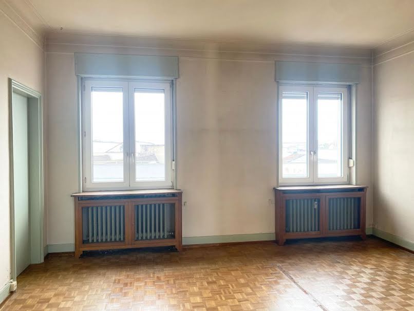 Vente appartement 5 pièces 121 m² à Mulhouse (68100), 111 500 €