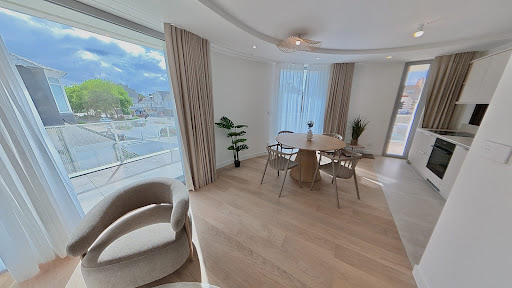 Apartment with terrace 1