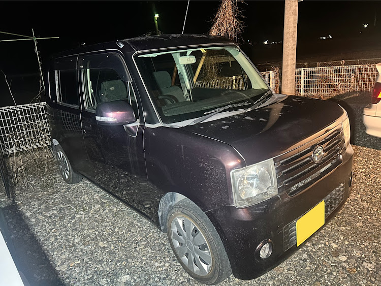 ムーヴコンテの車高調装着完了・ヘッドライトLED化・ヘッドライト交換・やっつけDIYに関するカスタム事例の投稿画像3枚目