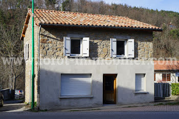 maison à Saint-Barthélemy-Grozon (07)