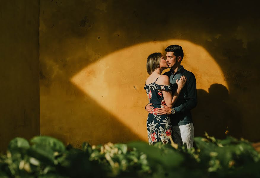 Wedding photographer Ramiro Caicedo (ramirocaicedo). Photo of 10 May 2018