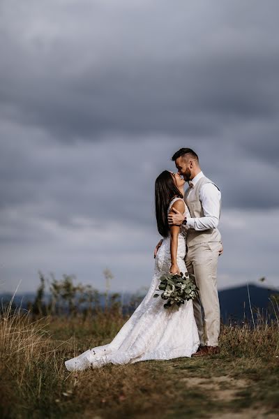 Svadobný fotograf Slavomír Červeň (slavomircerven). Fotografia publikovaná 8. septembra 2020