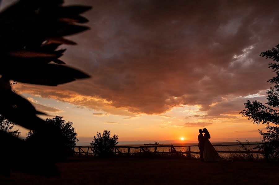 Wedding photographer Nikos Tsiokas (phototopos). Photo of 4 March 2019