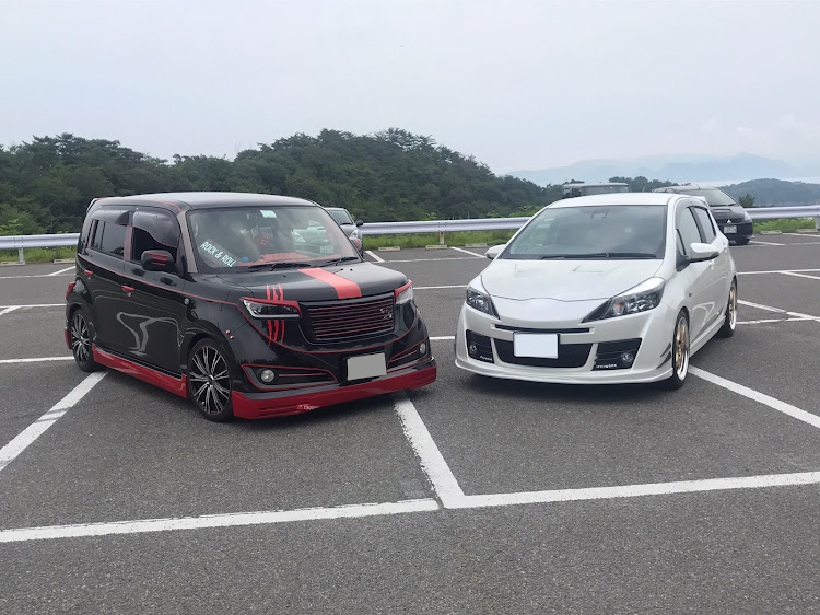 bBの車好きと繋がりたい・コラボありがとうございました・こだわりのバイカラー・岡山に関するカスタム事例の投稿画像2枚目