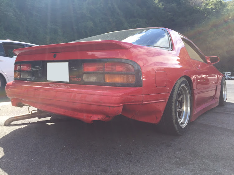 RX-7のマツダ・サバンナRX-7・RX-7・ドリフト・クラッシュに関するカスタム事例の投稿画像3枚目