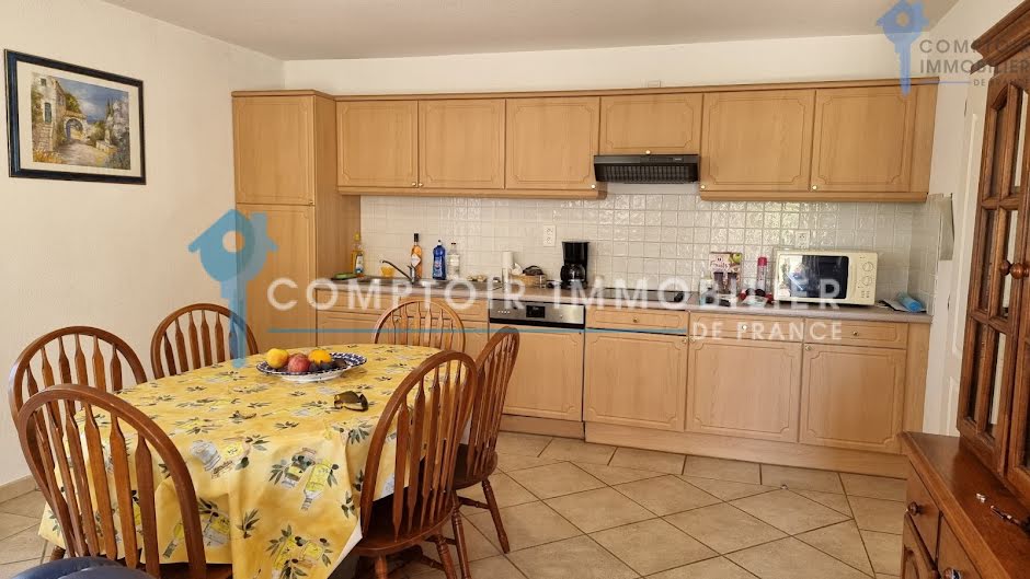 Vente villa 5 pièces 87 m² à Vidauban (83550), 265 000 €