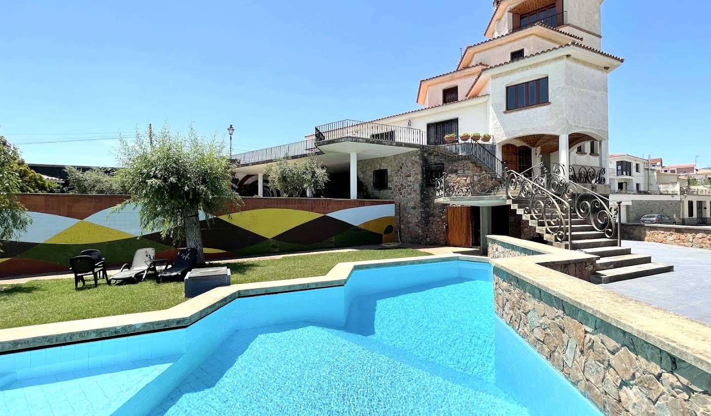 House with pool Tarragona