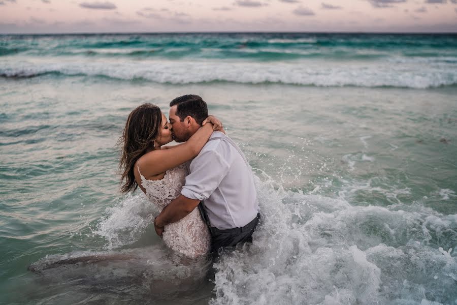 Fotografo di matrimoni Mark  Tracey Crown (crownphotography). Foto del 16 ottobre 2019