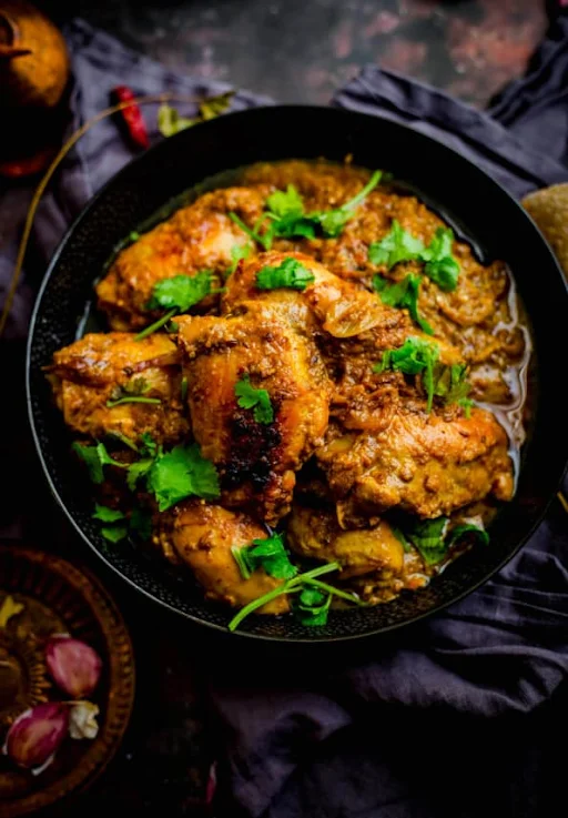 Chicken Hyderabadi (500 Ml)