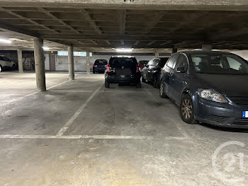 parking à Paris 20ème (75)