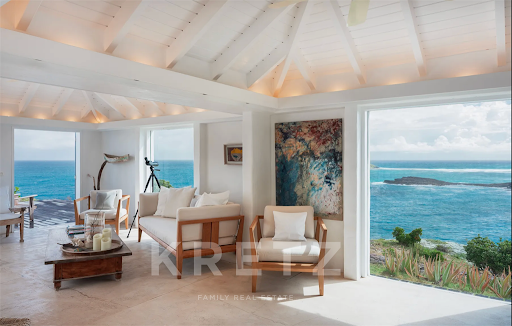 Luxury villa for sale in Saint-Barthélemy (97133) - White living room turquoise sea view