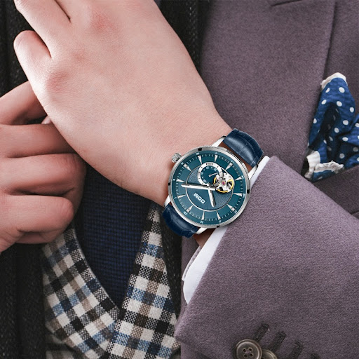 Title 6, Luminous mens watch