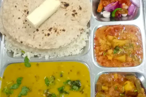 4 Butter Tawa Roti+Dal Fry+Chawal [Rice]+ 2 Sabzi +Salad+Achar