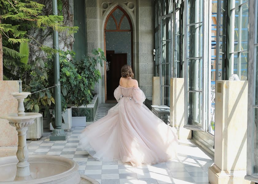 Fotografo di matrimoni Marina Sheyanova (marinasheyanova). Foto del 13 ottobre 2018