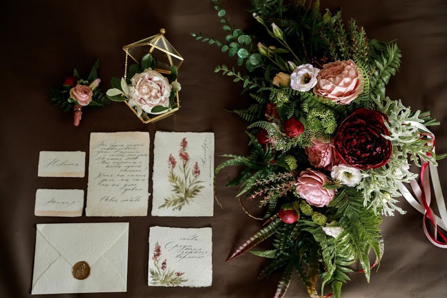 Fotógrafo de bodas Alina Dorofeeva (dorofeevaphoto). Foto del 12 de septiembre 2019