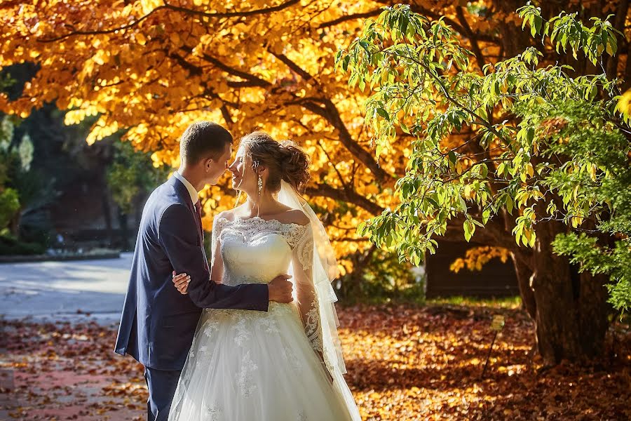 Wedding photographer Lyuda Makarova (makaroval). Photo of 14 February 2017