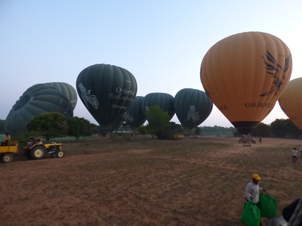 Golden Eagle Ballooning - Bagan