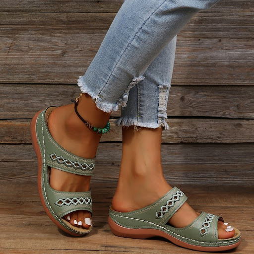 Title 11, New One-Word Slippers For Women Spring Muffin P...