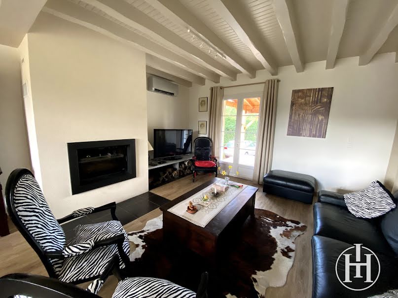 Vente maison 6 pièces 126.22 m² à Cosne-d'Allier (03430), 220 000 €