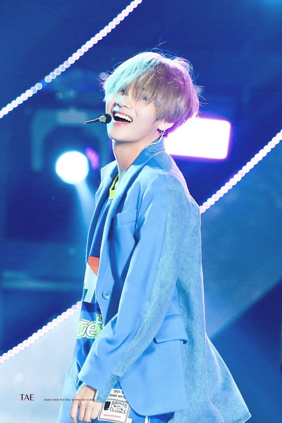 10 Times BTS V's Beautiful Stage Outfits Had Us Absolutely Shook - Koreaboo