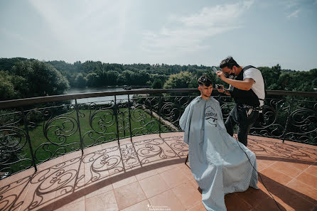 Fotografo di matrimoni Anna Batyanova (abatyanova). Foto del 10 aprile 2020