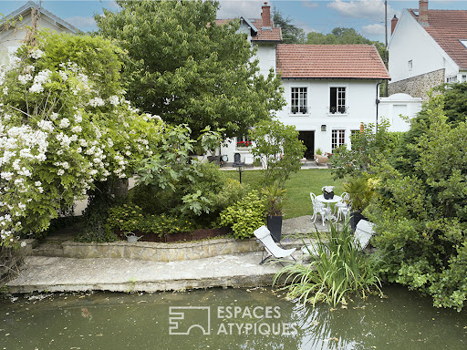House with garden 1