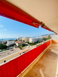 appartement à Juan les pins (06)