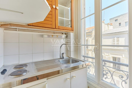 Apartment 5
