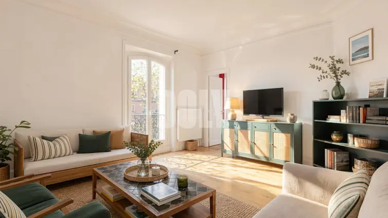 Apartment - photo 1