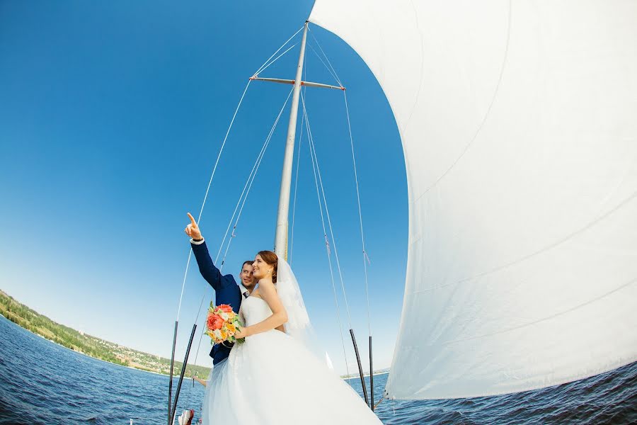 Fotógrafo de casamento Aleksey Curkan (alexeytsurkan). Foto de 7 de janeiro 2017