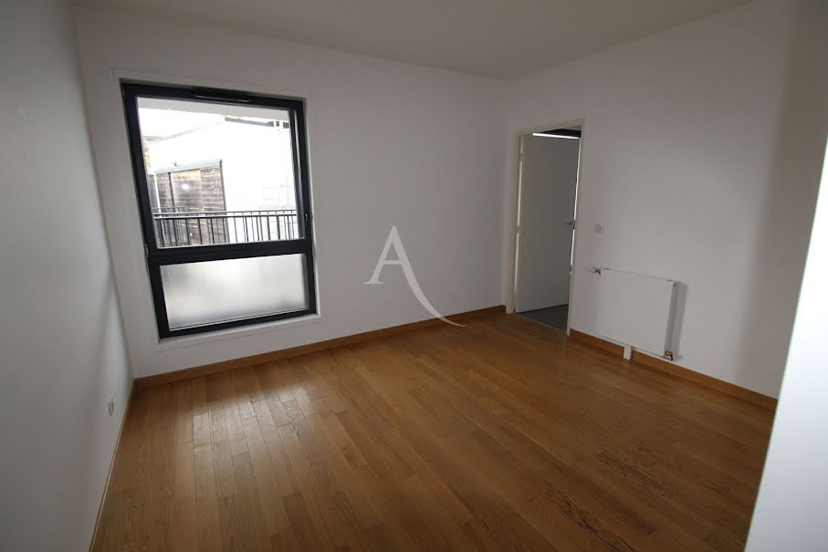 Location  appartement 4 pièces 114.74 m² à Dijon (21000), 939 €