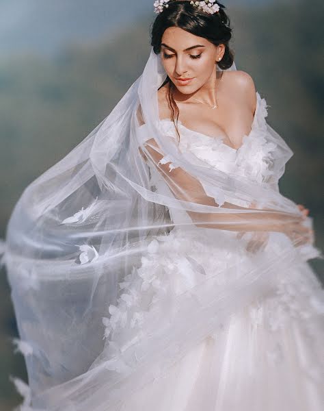 Wedding photographer Alisa Gorshunova (alice-g). Photo of 17 August 2018