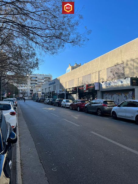 Vente locaux professionnels 2 pièces 187 m² à Marseille 8ème (13008), 150 000 €