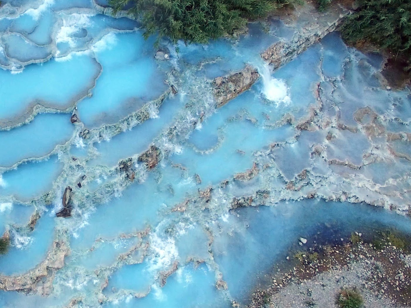 Cascata del Gorello, Manciano. Terme libere a Saturnia