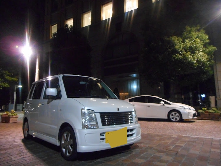 ワゴンRのレヴォワークス814さんが投稿したカスタム事例の投稿画像3枚目