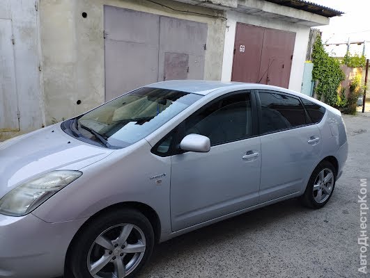 продам авто Toyota Prius Prius (NHW20) фото 2