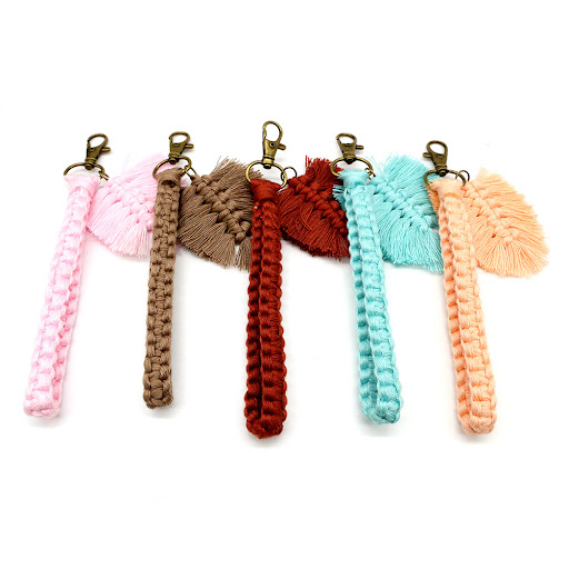 Title 5, Handwoven Detachable Small Leaf Keychain Pendan...