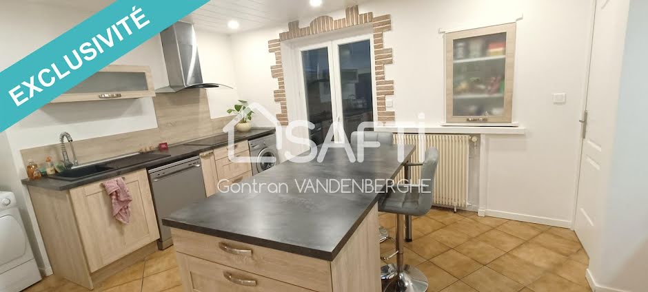 Vente maison 4 pièces 128 m² à Aire-sur-la-Lys (62120), 158 000 €