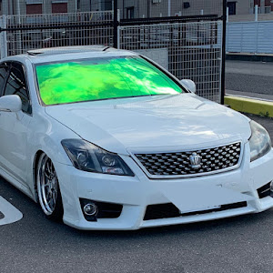 クラウンアスリート GRS200