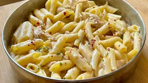 White Sauce Pasta