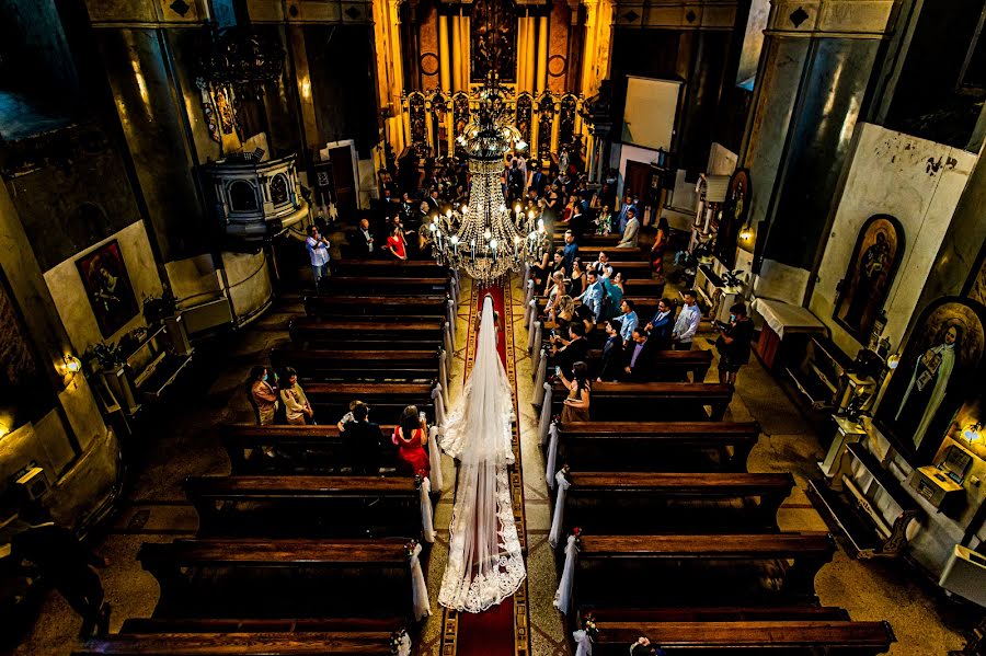 Photographe de mariage Ionut Fechete (fecheteionut). Photo du 31 décembre 2021