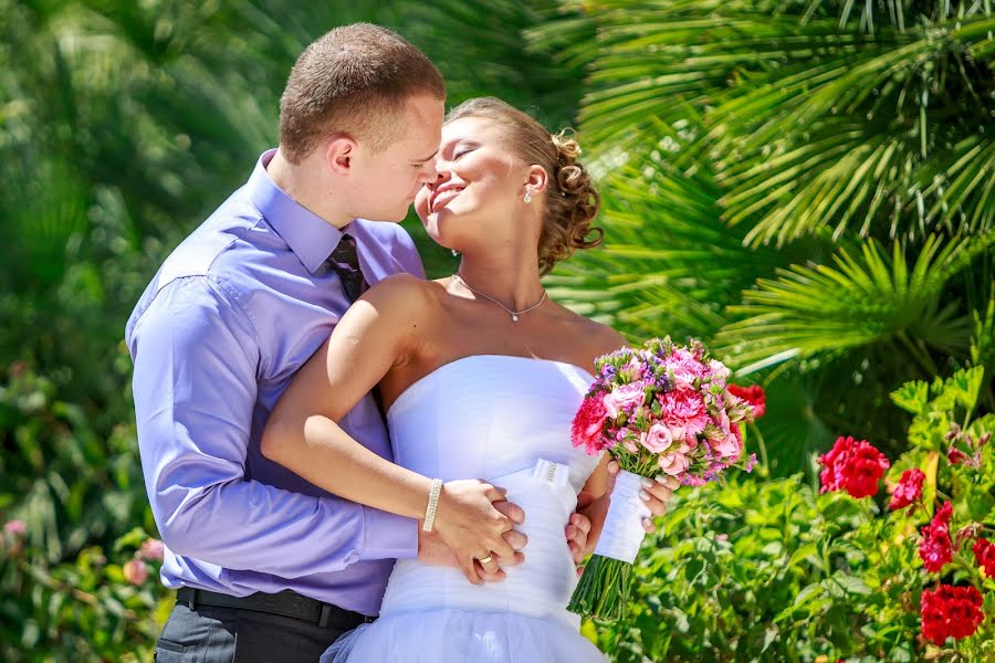 Fotografo di matrimoni Georgiy Gio (georgegio). Foto del 5 giugno 2015